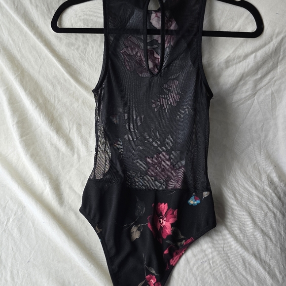Charlotte Russe NWOT Bodysuit Size Small - Picture 3 of 3